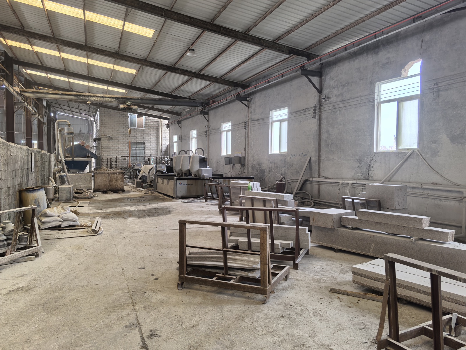 FABRICATION