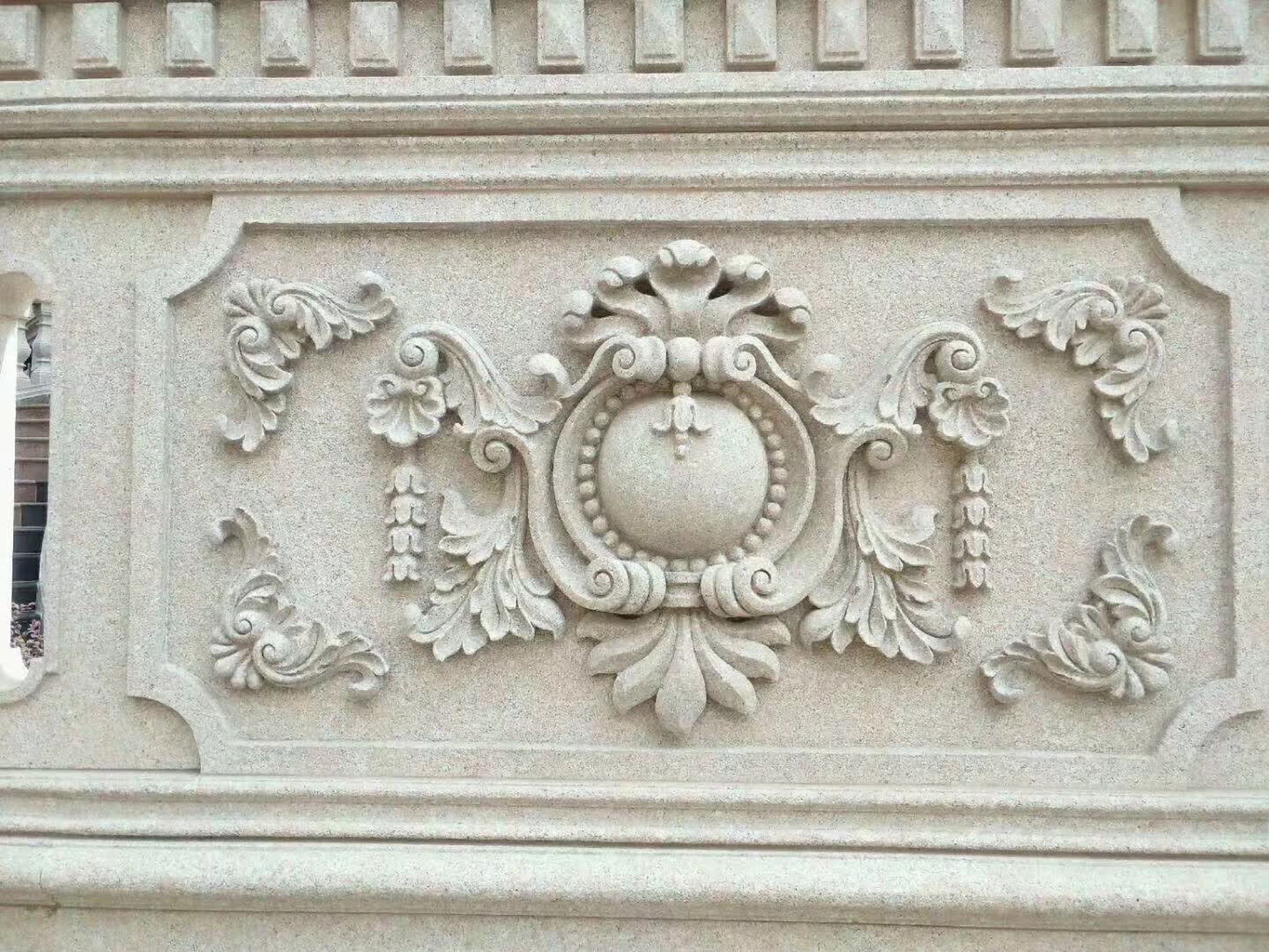 CARVED & CUSTOM DETAILS visual 14